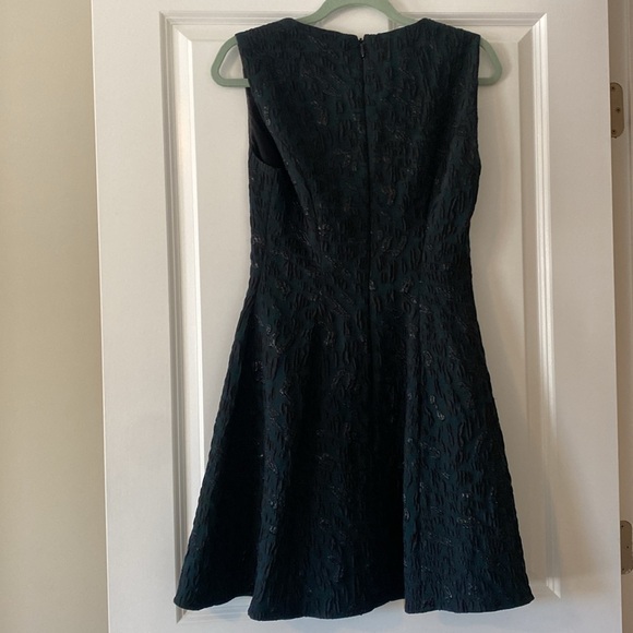 BCBG Maxazaria black and green cocktail dress, size 6 - Picture 3 of 3
